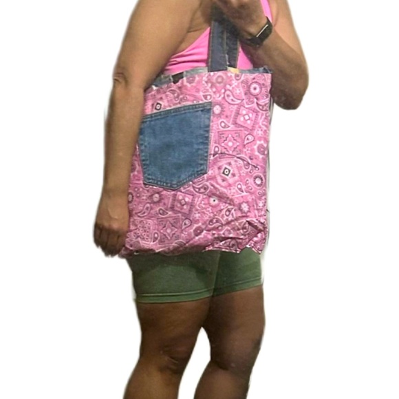 DENIM CUSTOM PATTERN SHOULDER BAG ( Reversible) - Picture 8 of 8